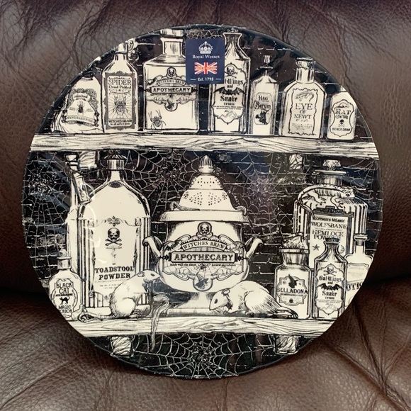 Royal Wessex Holiday 8 Apothecary Salad Plate Royal Wessex
